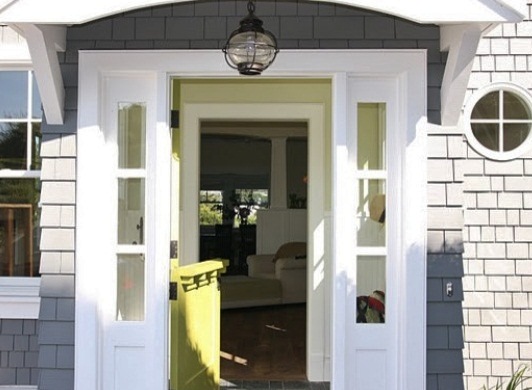The Lantern Lends Clic Nautical New England Style The Lantern Lends Clic Nautical New England Style
