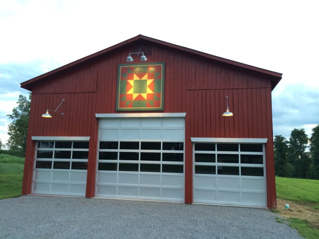 Gooseneck Barn Lighting Brings Focus To Kentucky Barn Quilt