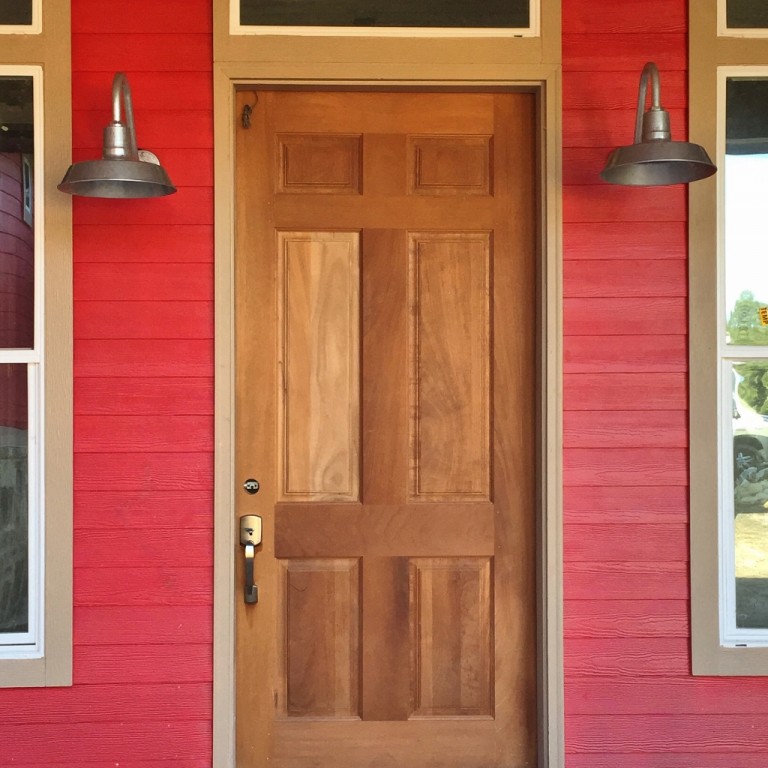 Gooseneck Wall Lighting For Farmhouse Chic Style In Texas