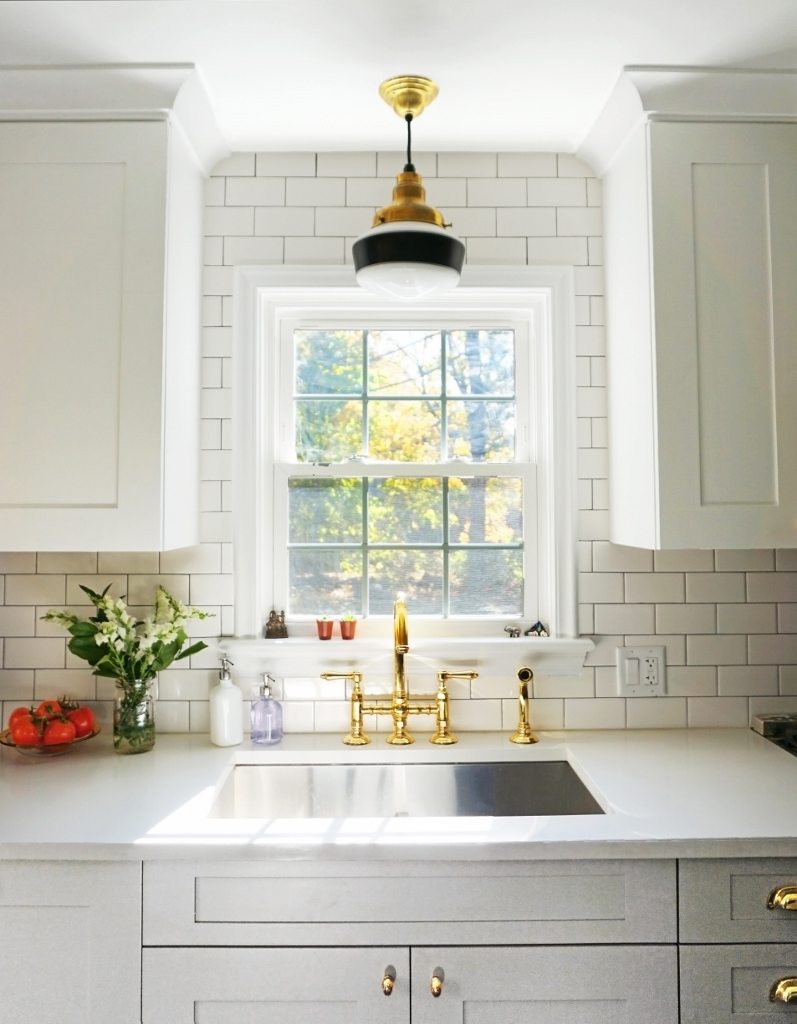 Schoolhouse Lighting Suits 1930s Era Kitchen Inspiration